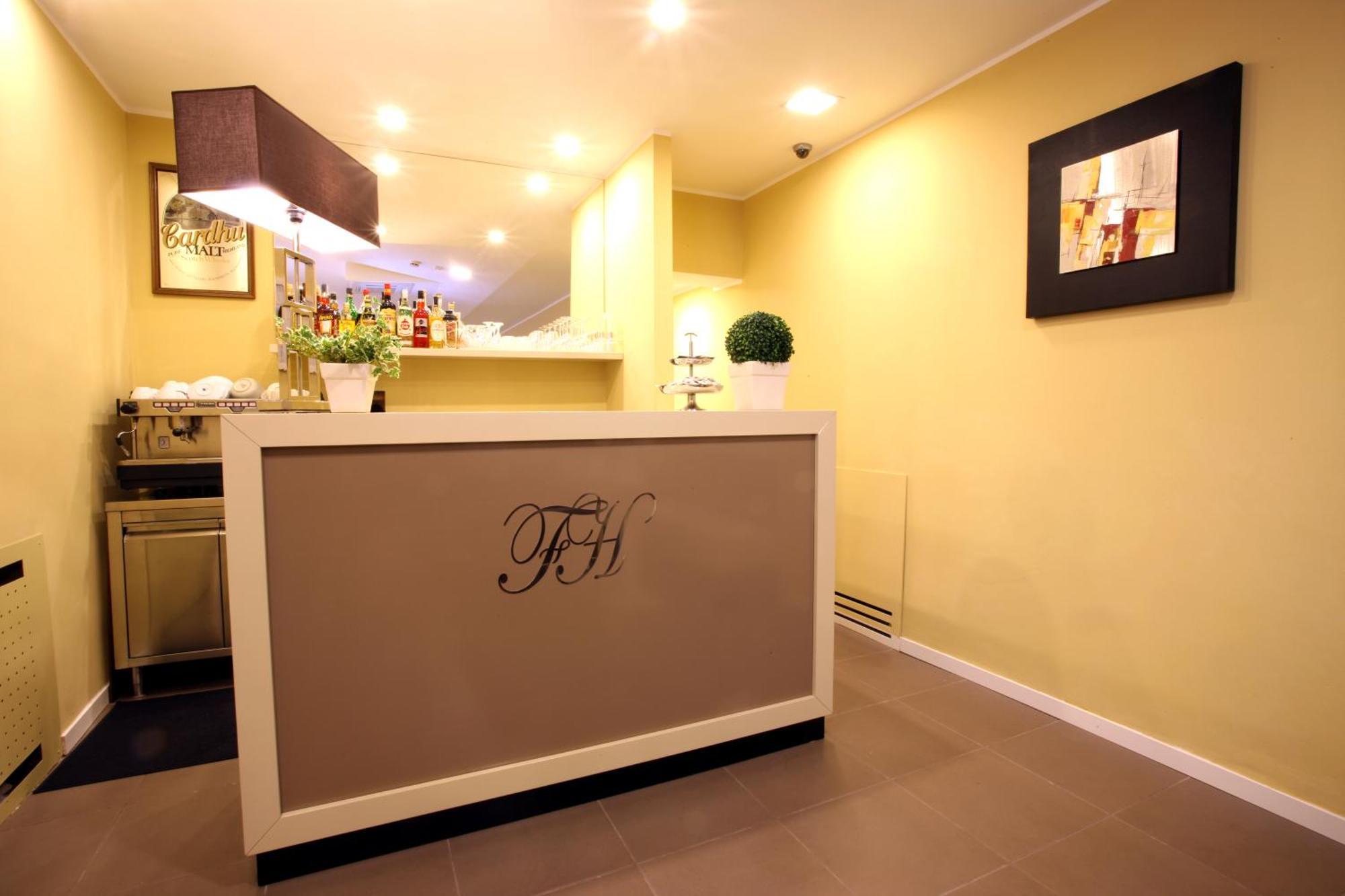 Hotel Ferton มิลาน ภายนอก รูปภาพ