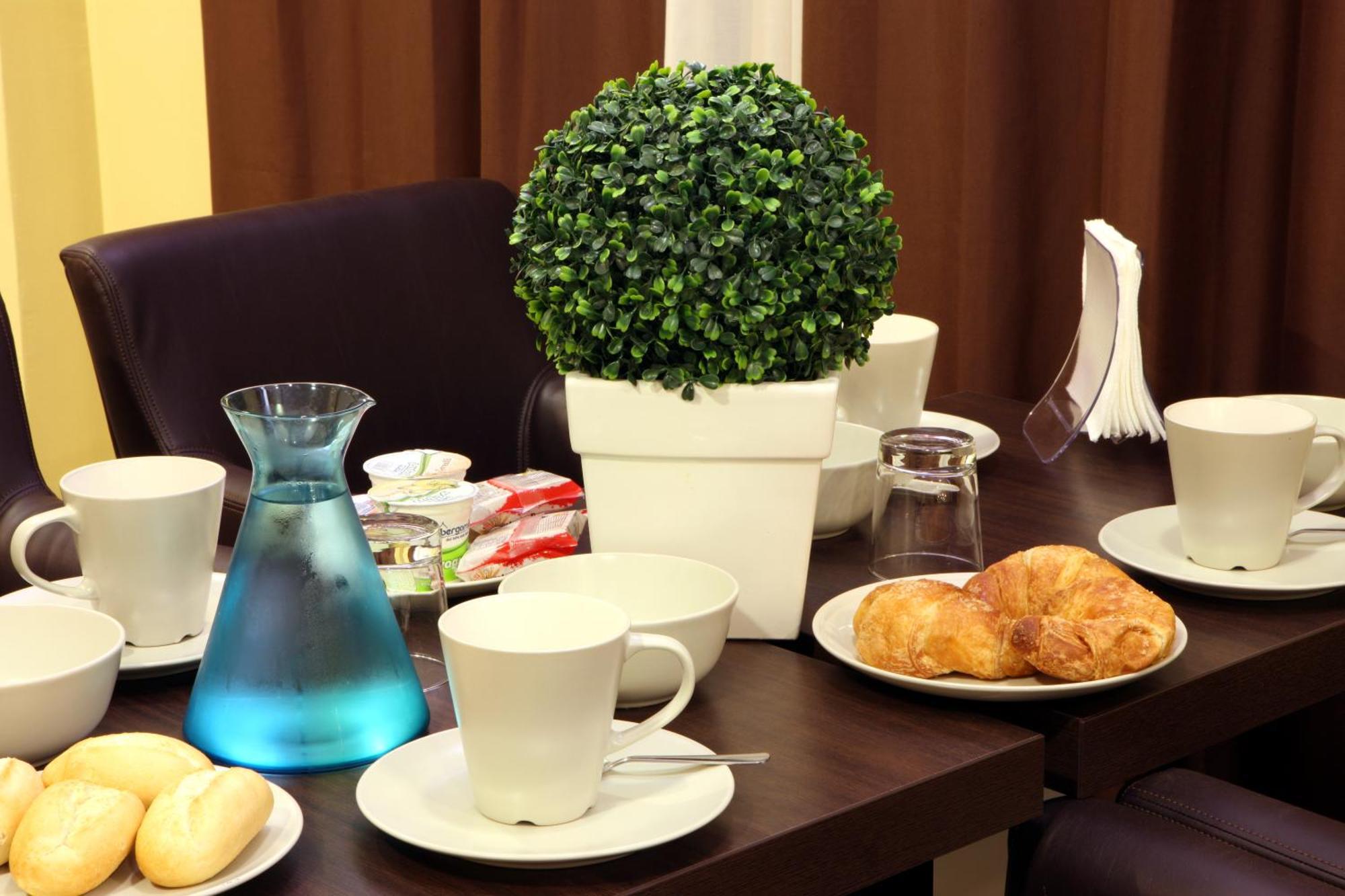 Hotel Ferton มิลาน ภายนอก รูปภาพ